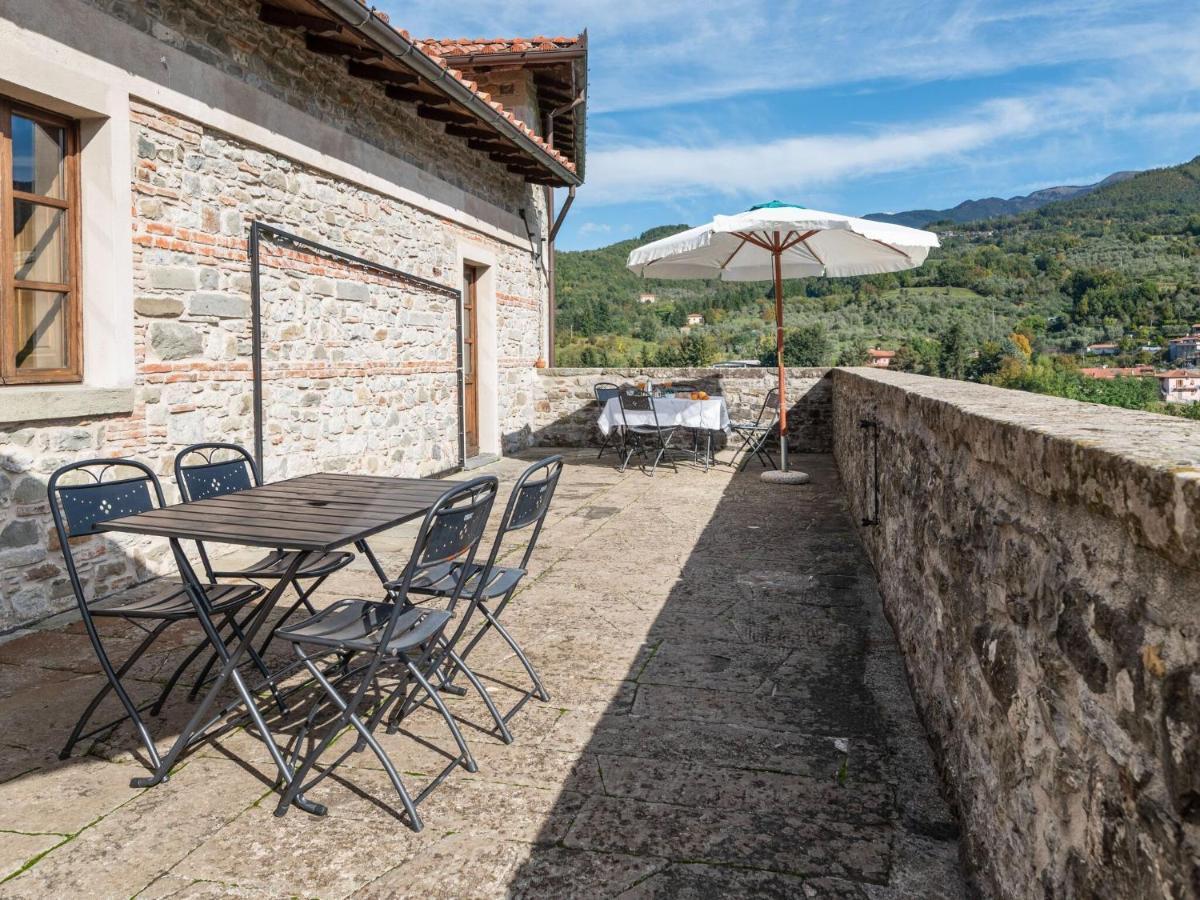 Ancient Farmhouse With Private Heated Hot Tub And Pool Villa Casola in Lunigiana Exterior photo