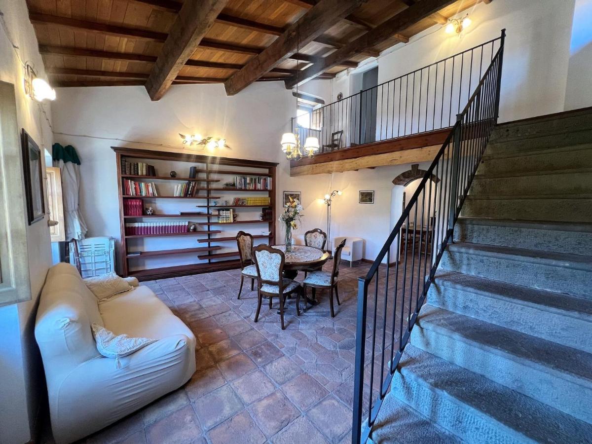 Ancient Farmhouse With Private Heated Hot Tub And Pool Villa Casola in Lunigiana Exterior photo